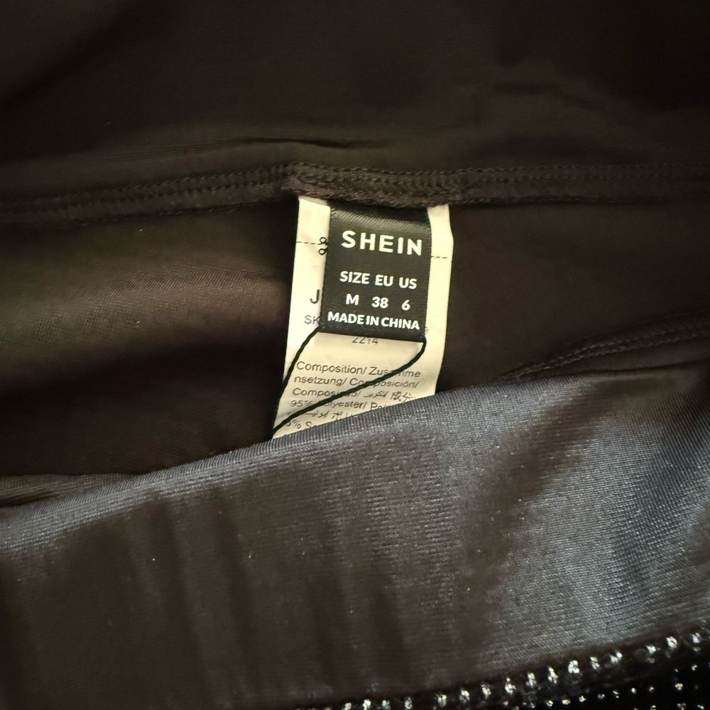 SHEIN Black Sequin Glittery Shorts - Picture 2 of 6